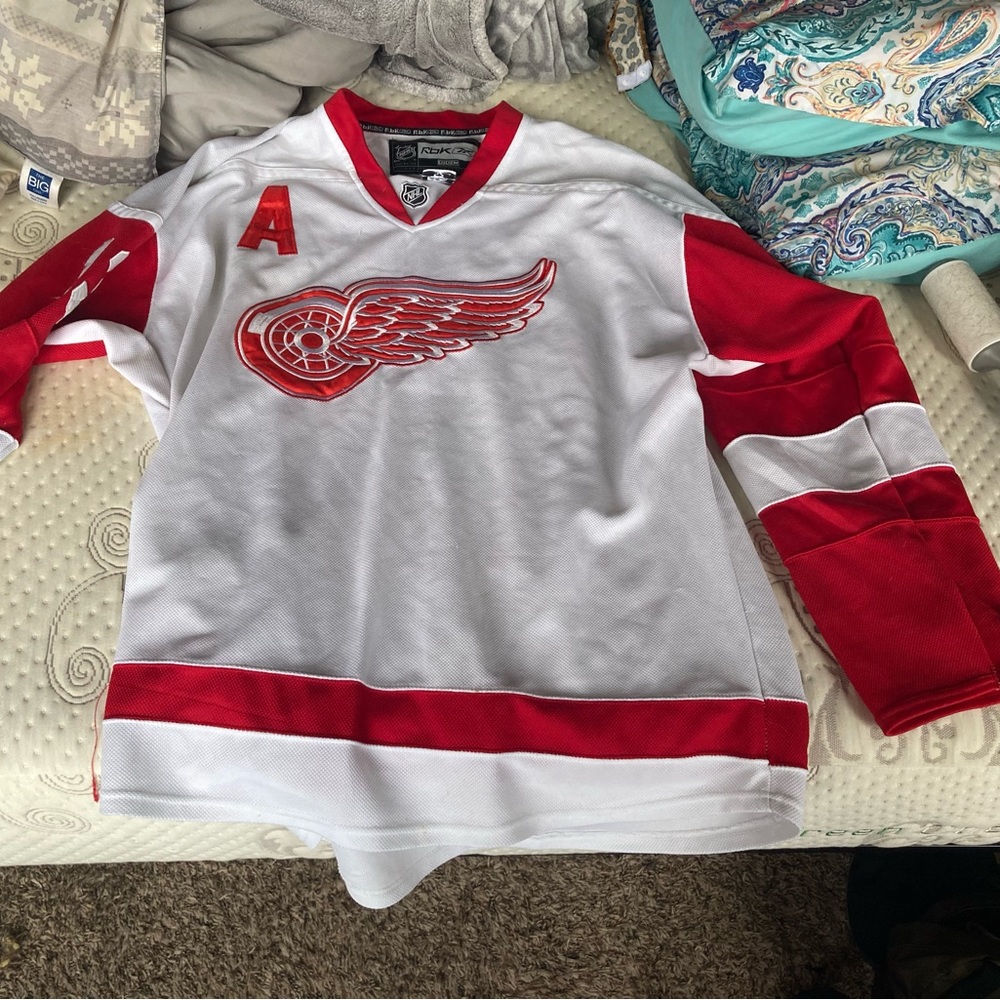Pavel Datsyuk Away Jersey #13 - Men’s Large - Detroit Red Wings Jersey